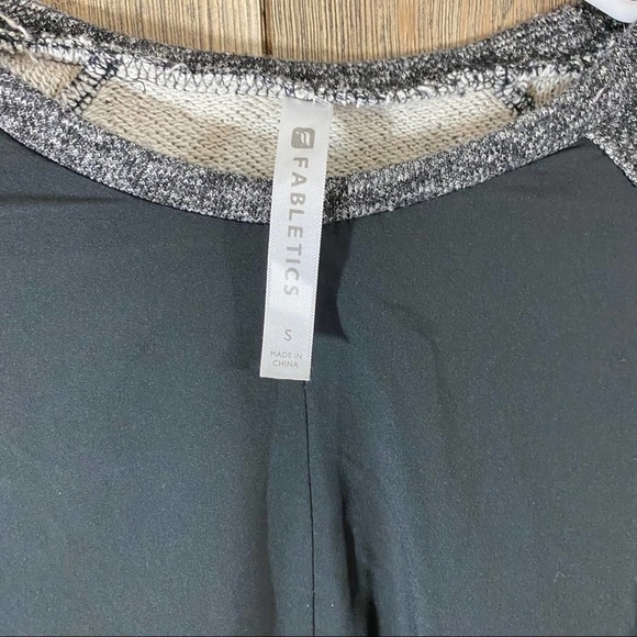 Fabletics sweatshirt with waist tie - Picture 4 of 5